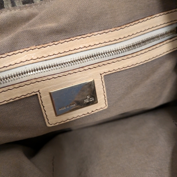 Leather-Trimmed Zucchino Tote Bag - Picture 6 of 9